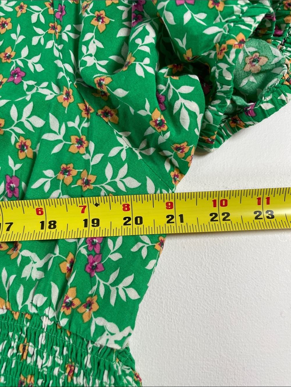 Draper James Green Floral V-Neck Smocked Midi Dress with Puff Sleeves - Size 3X - Picture 6 of 12